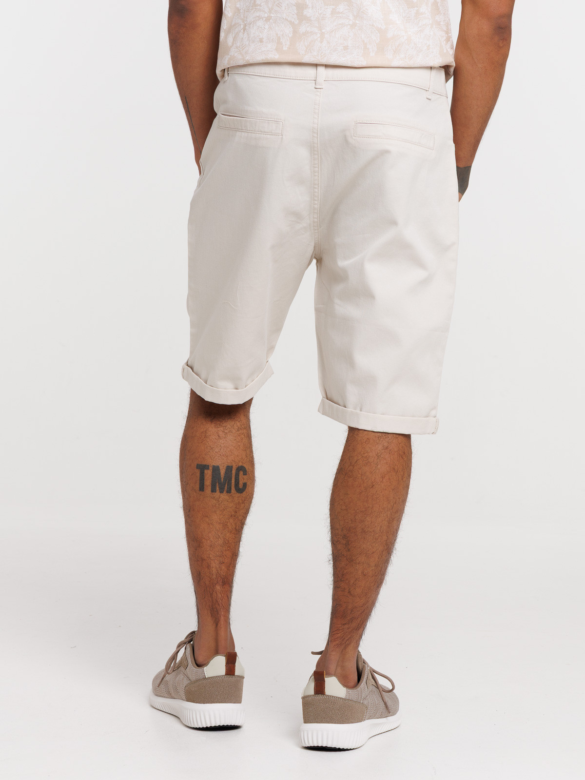 Bermuda coloris beige clair homme