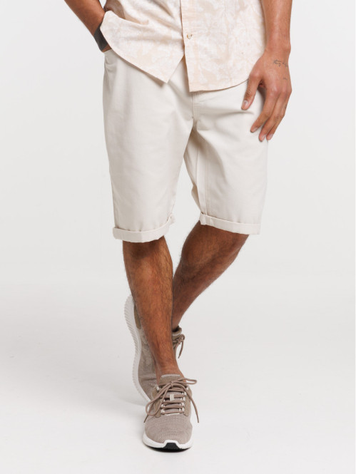 Bermuda coloris beige clair...