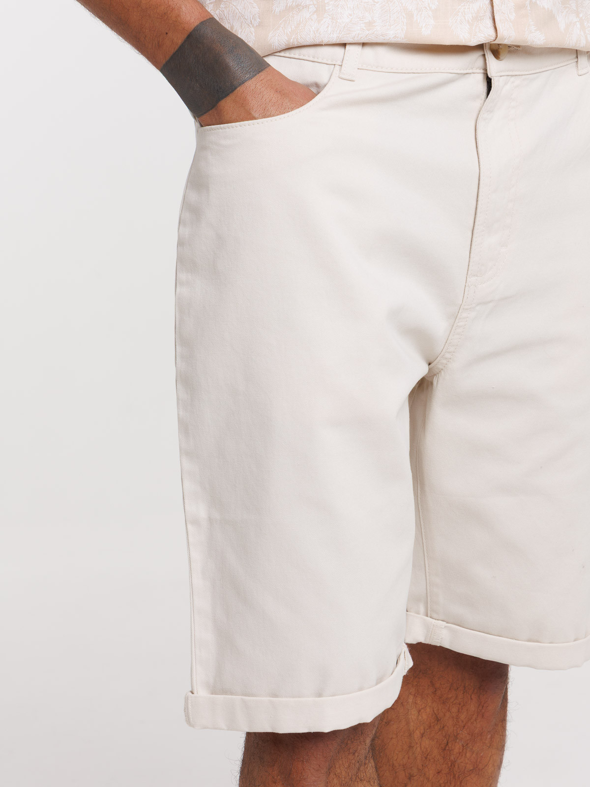 Bermuda coloris beige clair homme