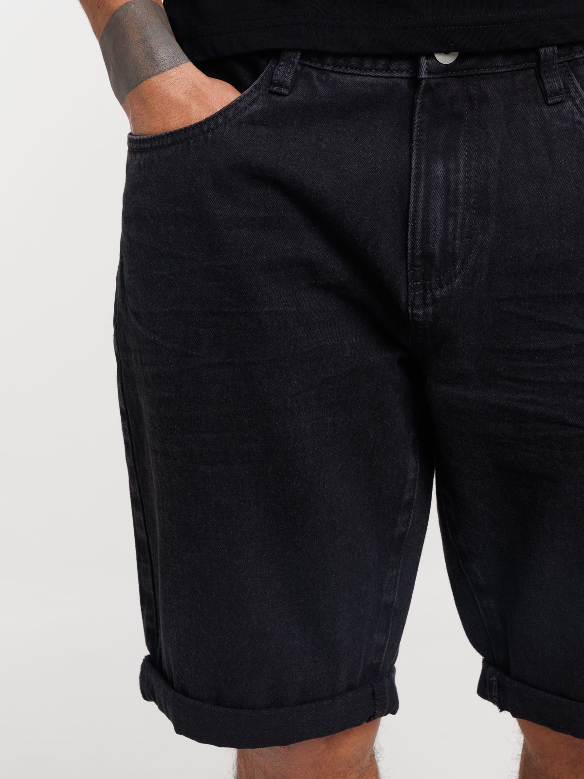 Bermuda en jean noir lavé homme