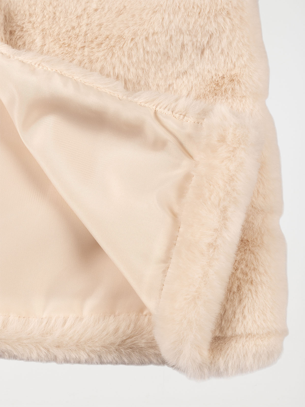 Gilet sans manches fille (3-8A) Gilet sans manches fille (3-8A)