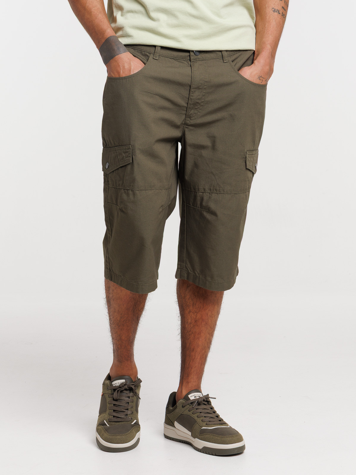 Bermuda cargo kaki homme
