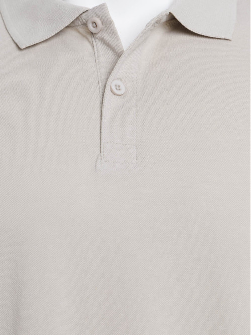 Polo coloris blond grande...