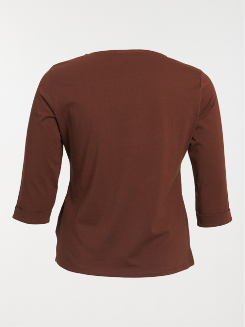 T-shirt marron grande...