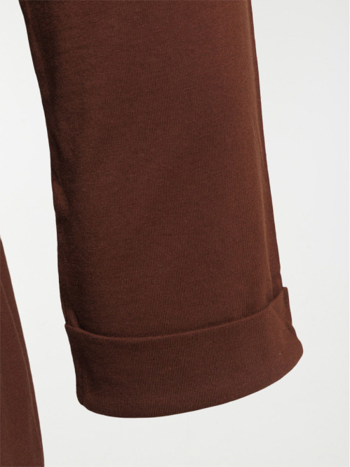 T-shirt marron grande...