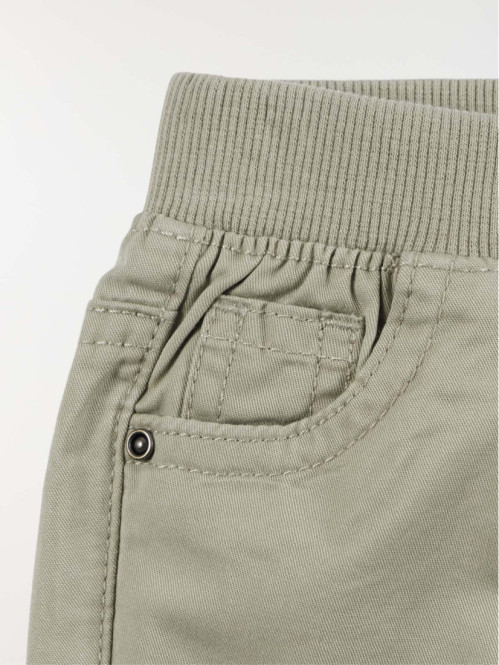 Pantalon mousse clair...