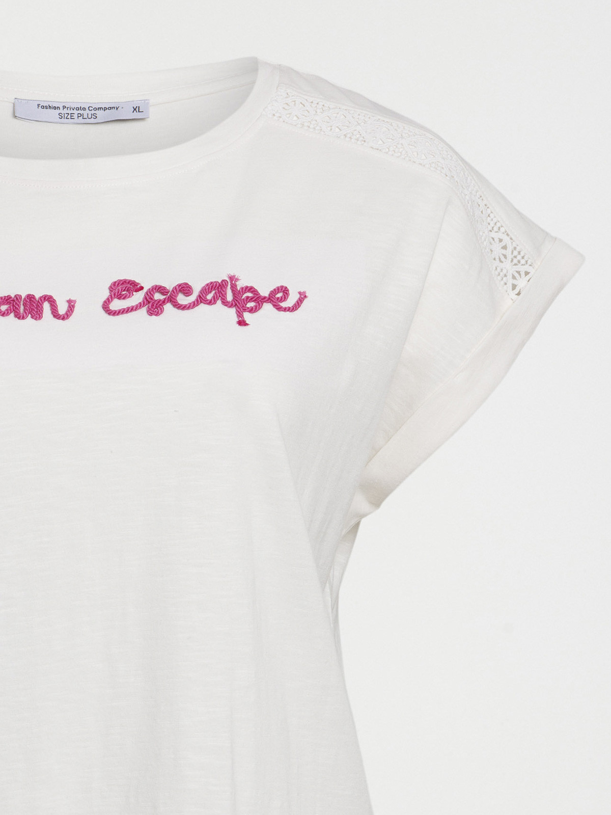 T-shirt brodé grande taille femme T-shirt brodé grande taille femme