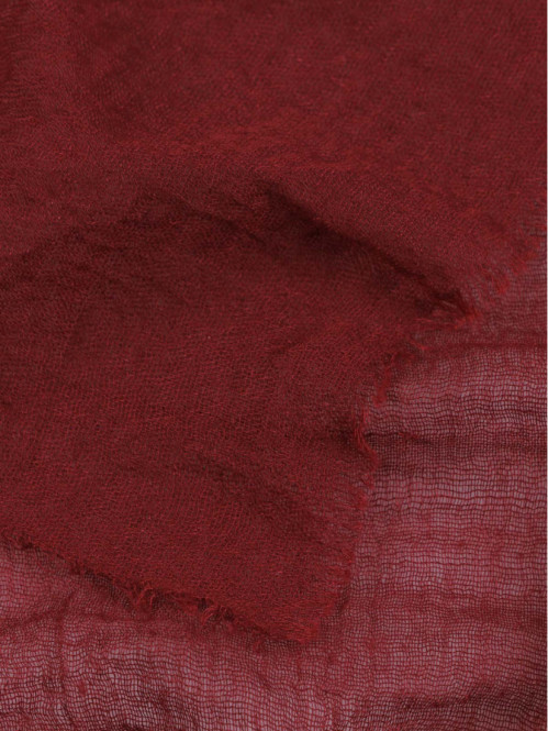 Foulard coloris lie de vin...