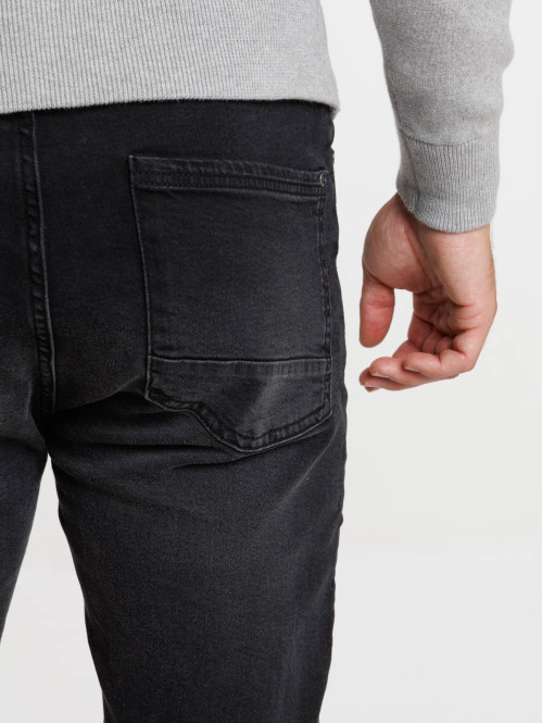 Jean slim homme noir