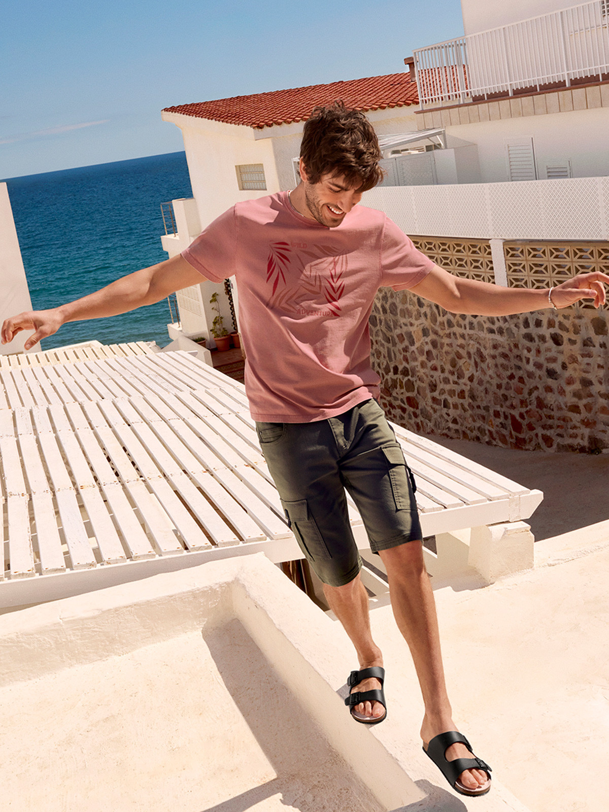 Tee-shirt imprimé rose sauvage homme