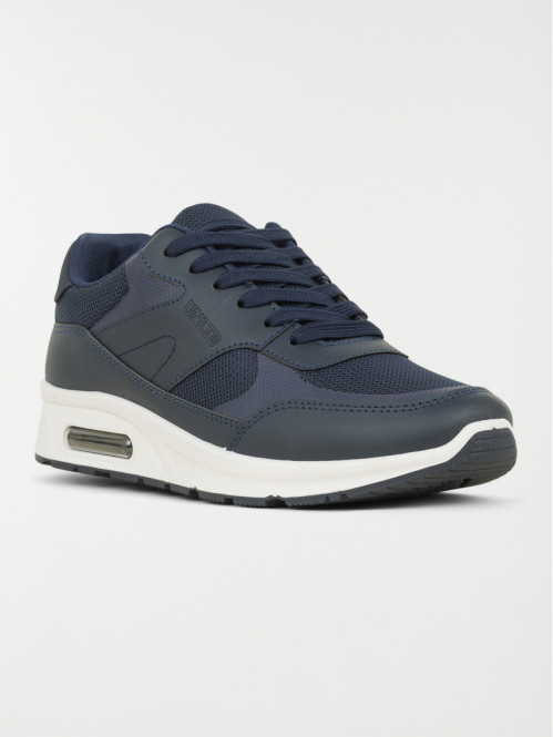 Baskets coloris marine...