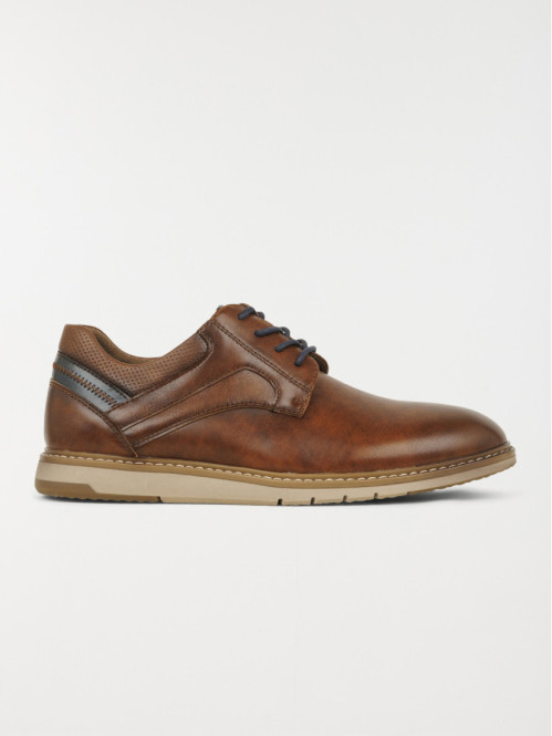 Chaussures lacets marrons...