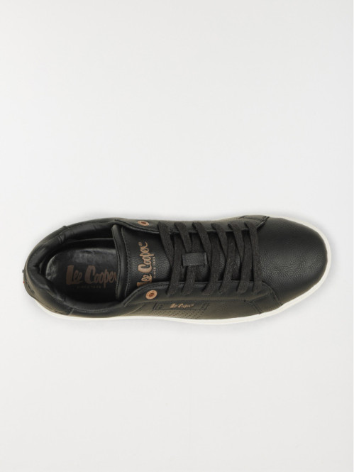 Baskets Lee Cooper noires...