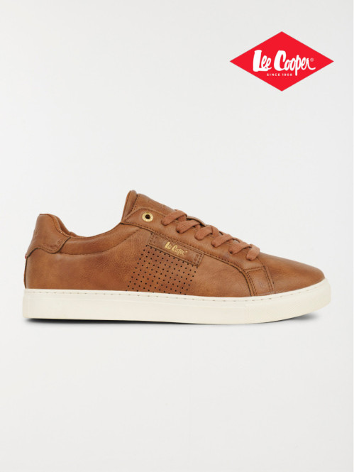 Baskets Lee Cooper marrons...