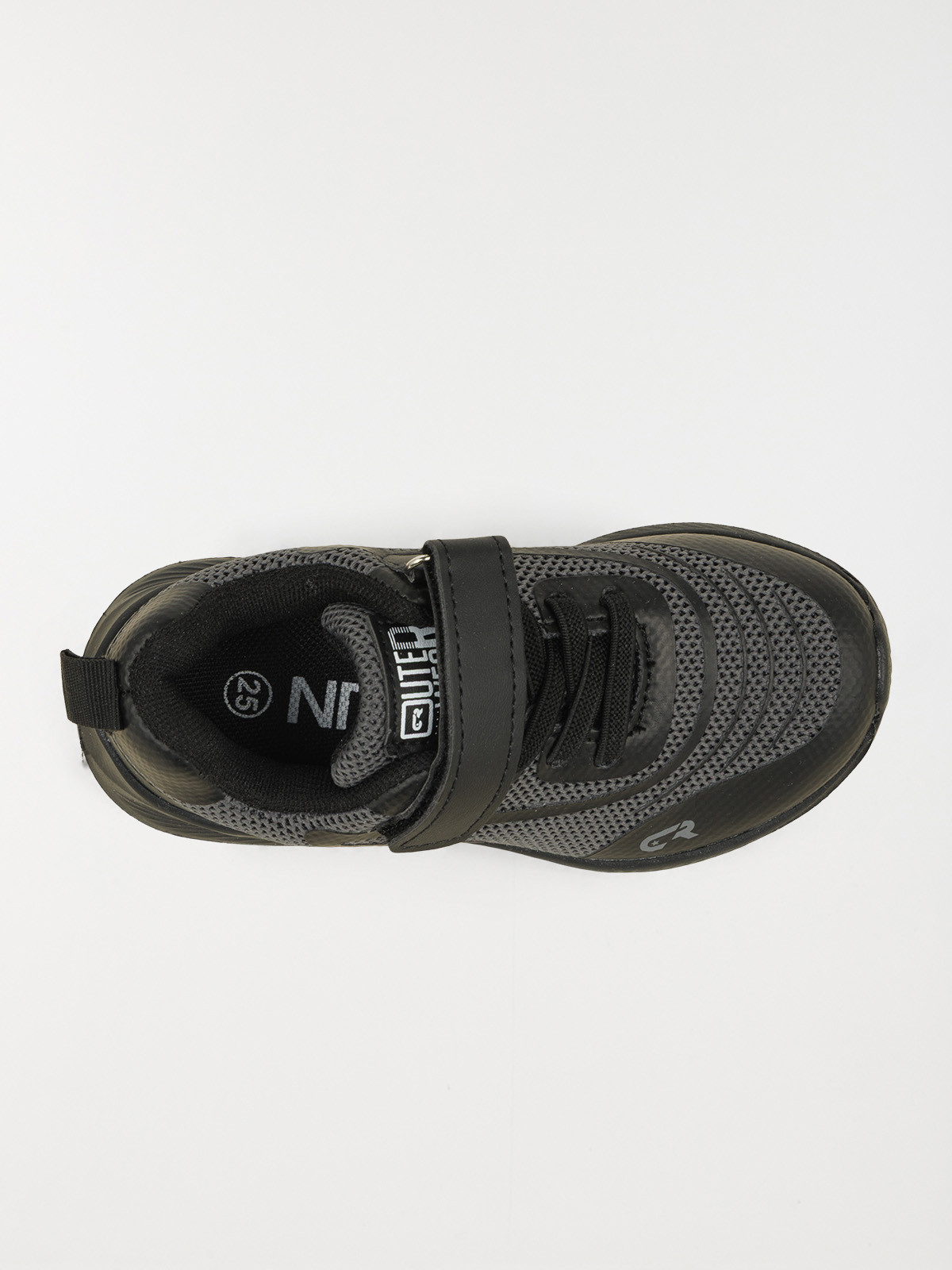 Chaussure de sport noire garçon (24-30)