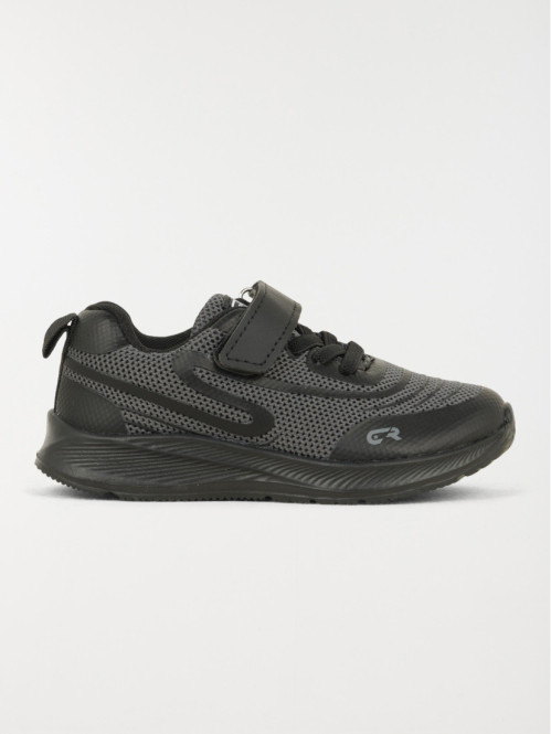 Chaussure de sport noire garçon (24-30)