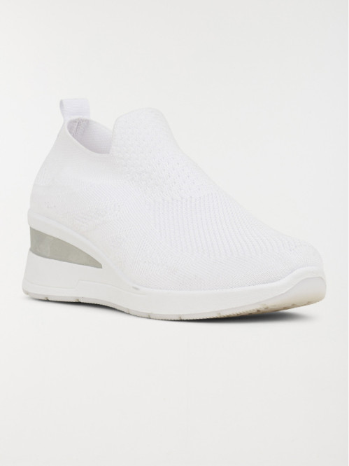 Basket blanche compensée...