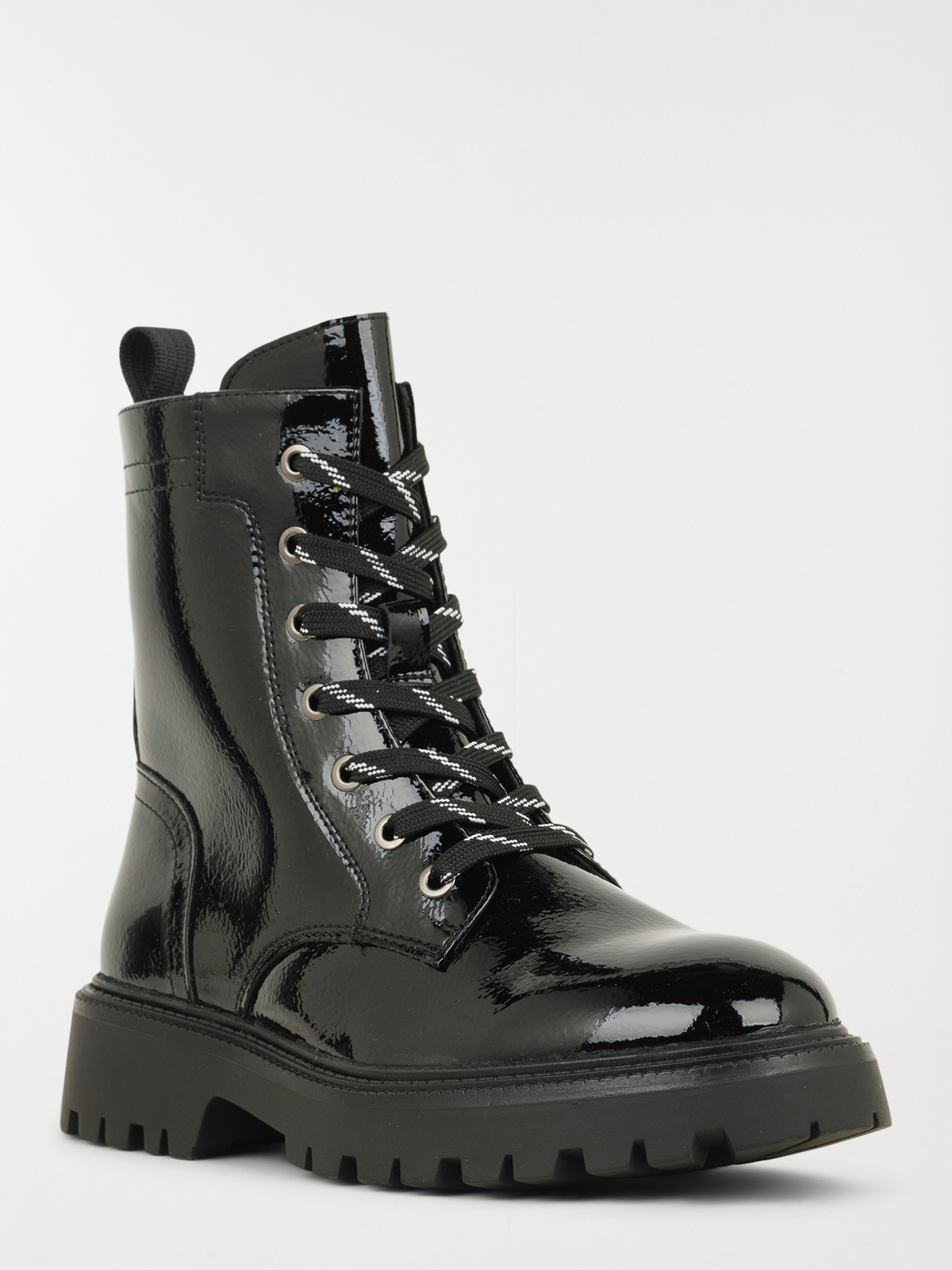 Bottines vernies à lacet femme (36-41)