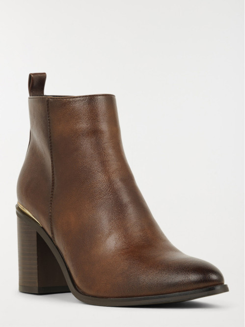 Bottines marrons à talons...