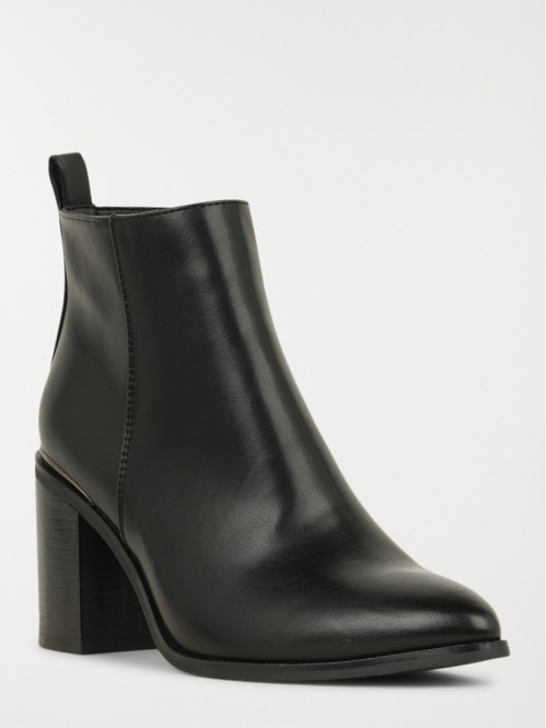 Bottines noires à talon...