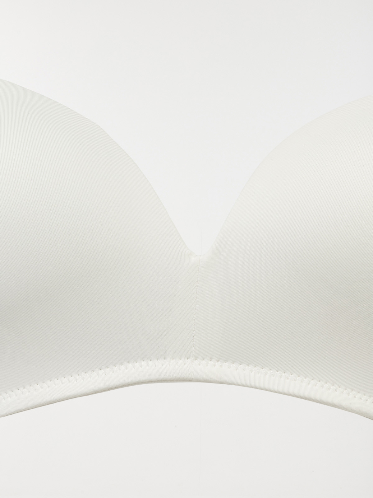 Soutien gorge invisible femme (85A-95D) Soutien gorge invisible femme (85A-95D)