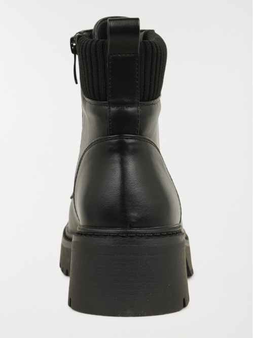 Bottines col contrasté...