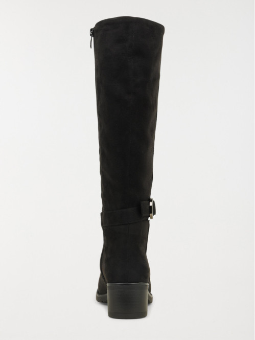 Bottes noires à talon haut...