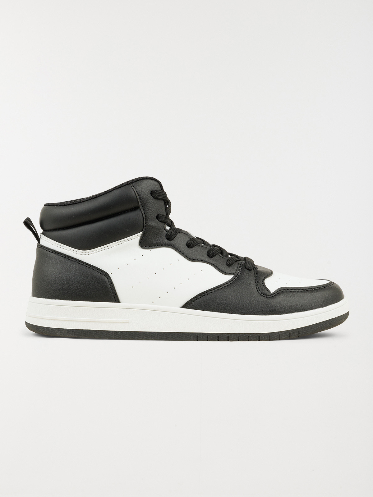 Baskets montantes homme (40-45)