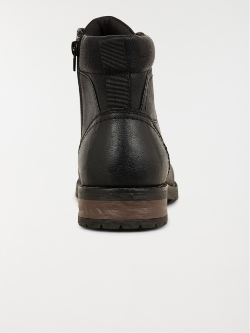 Boots noires lacets homme...