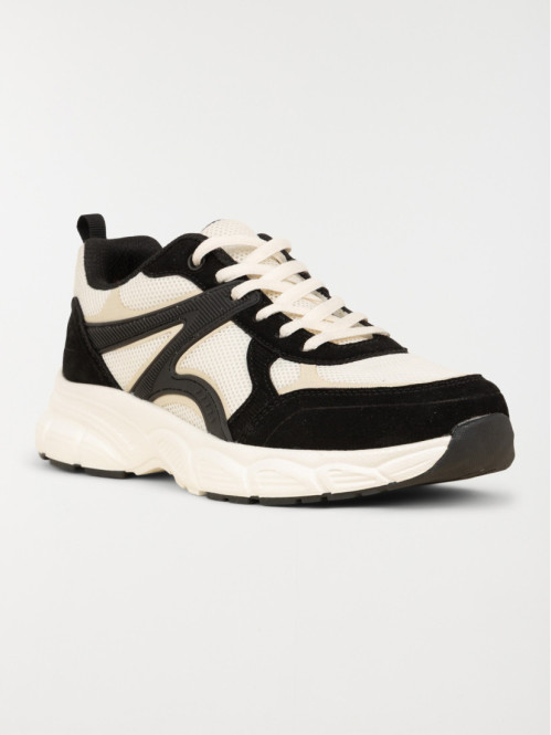 Chaussure de sport beige...