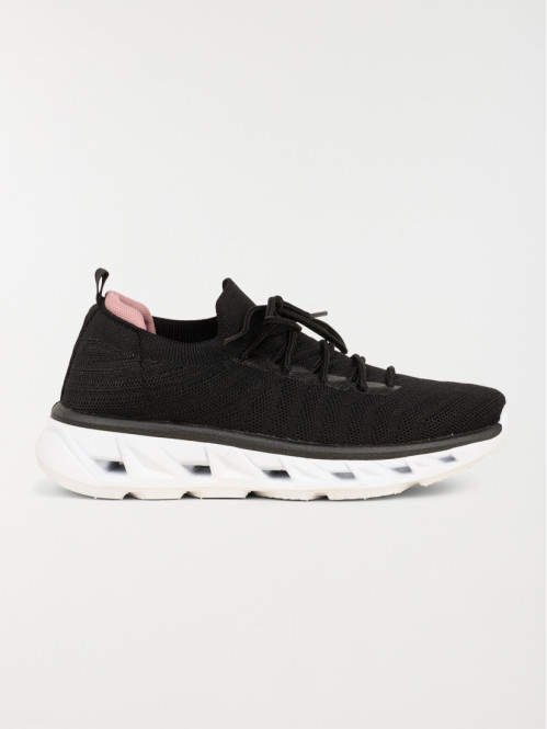 Basket de sport femme noir (36-41)