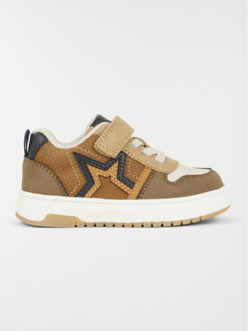 Baskets étoiles marrons garçon (20-23)