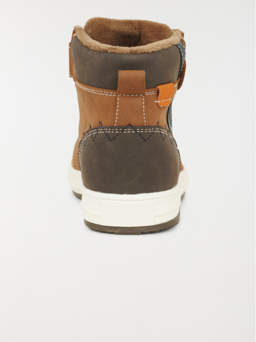 Baskets montantes marrons...