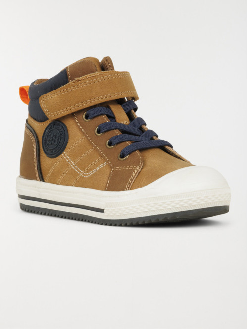 Basket montante camel...