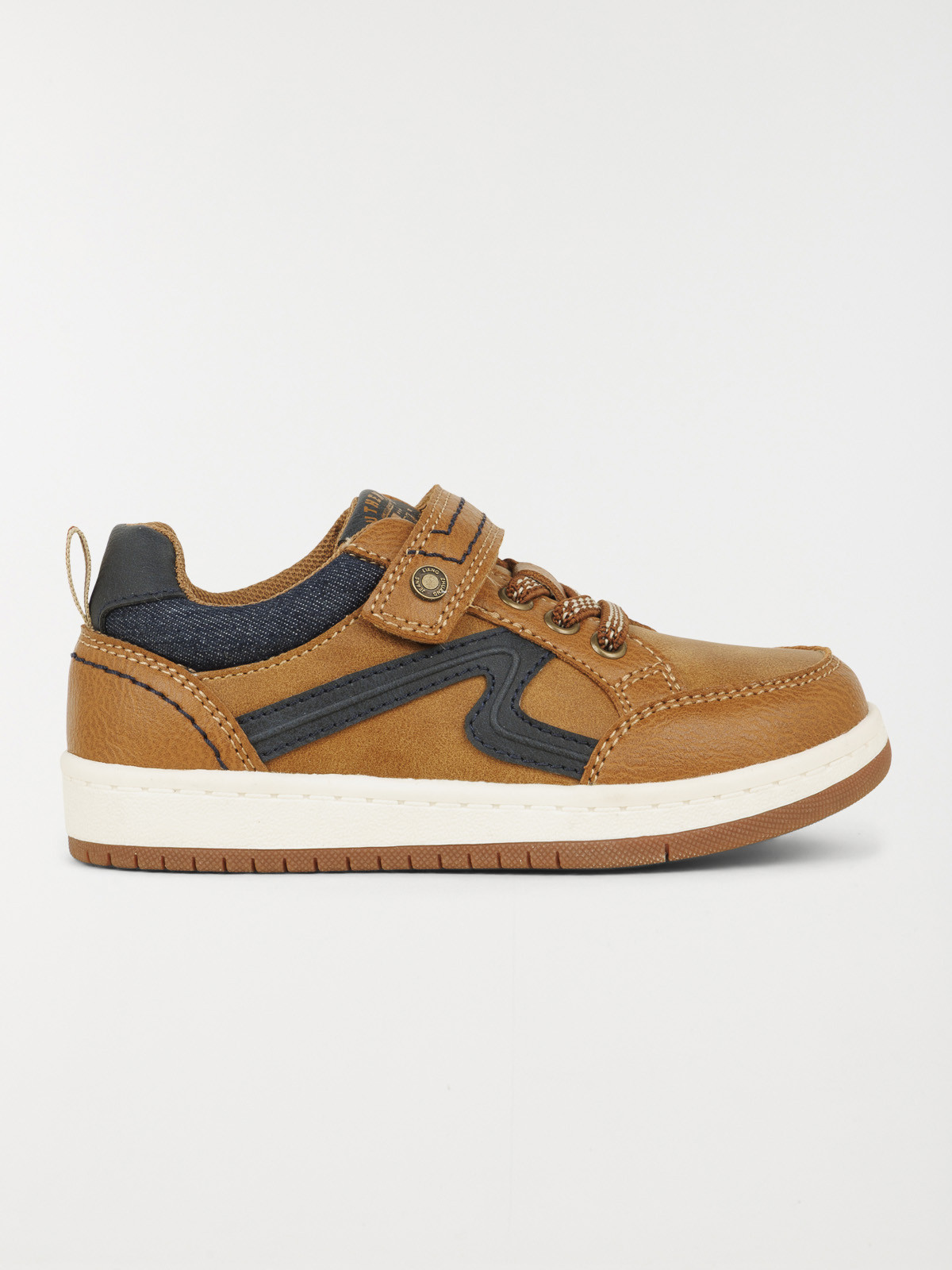 Baskets basses marrons garçon (24-30)