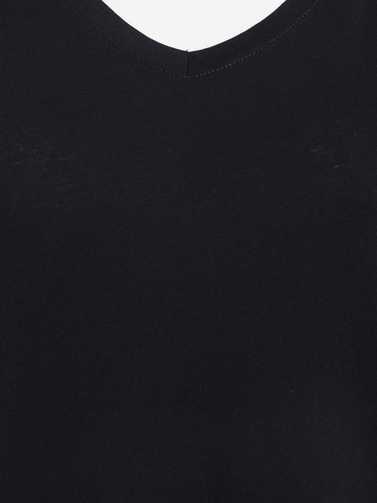 T-shirt col V noir grande taille femme