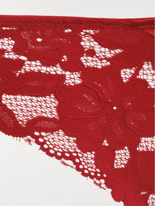 Tanga dentelle fleurie...