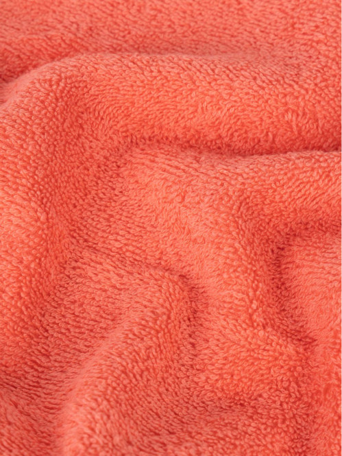 Serviette de toilette pêche...