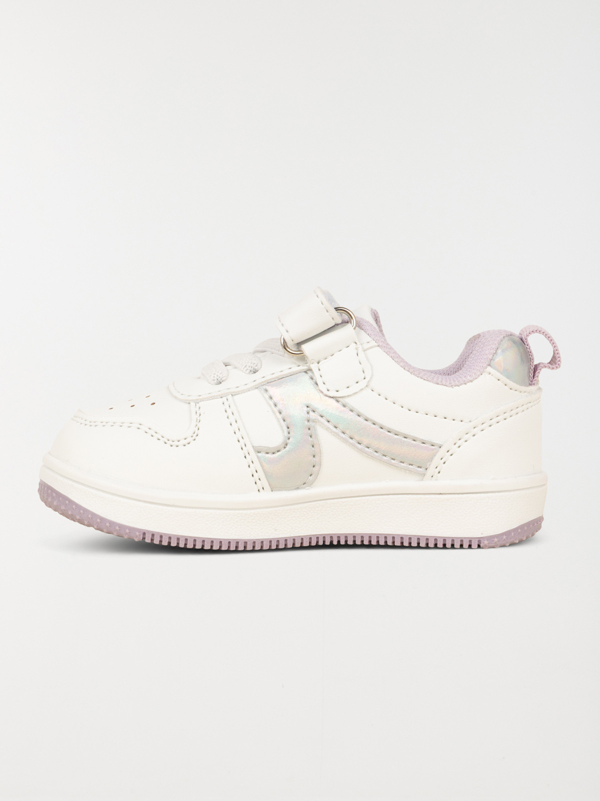 Basket coeur bébé fille (20-23) Basket coeur bébé fille (20-23)