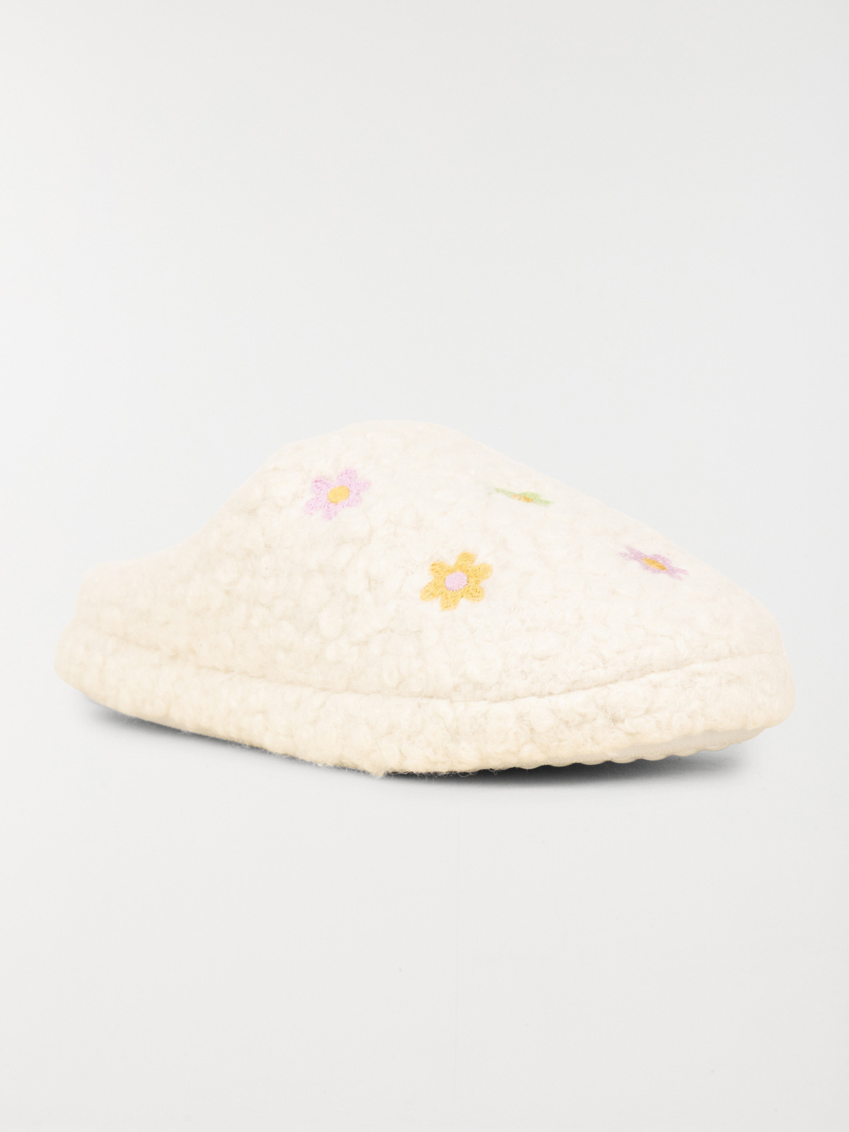 Chausson fleurs brodées femme (36-41) Chausson fleurs brodées femme (36-41)