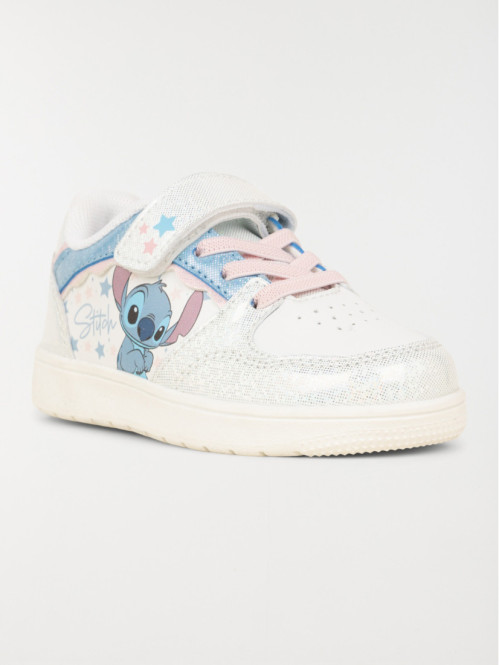 Baskets blanches Stitch...
