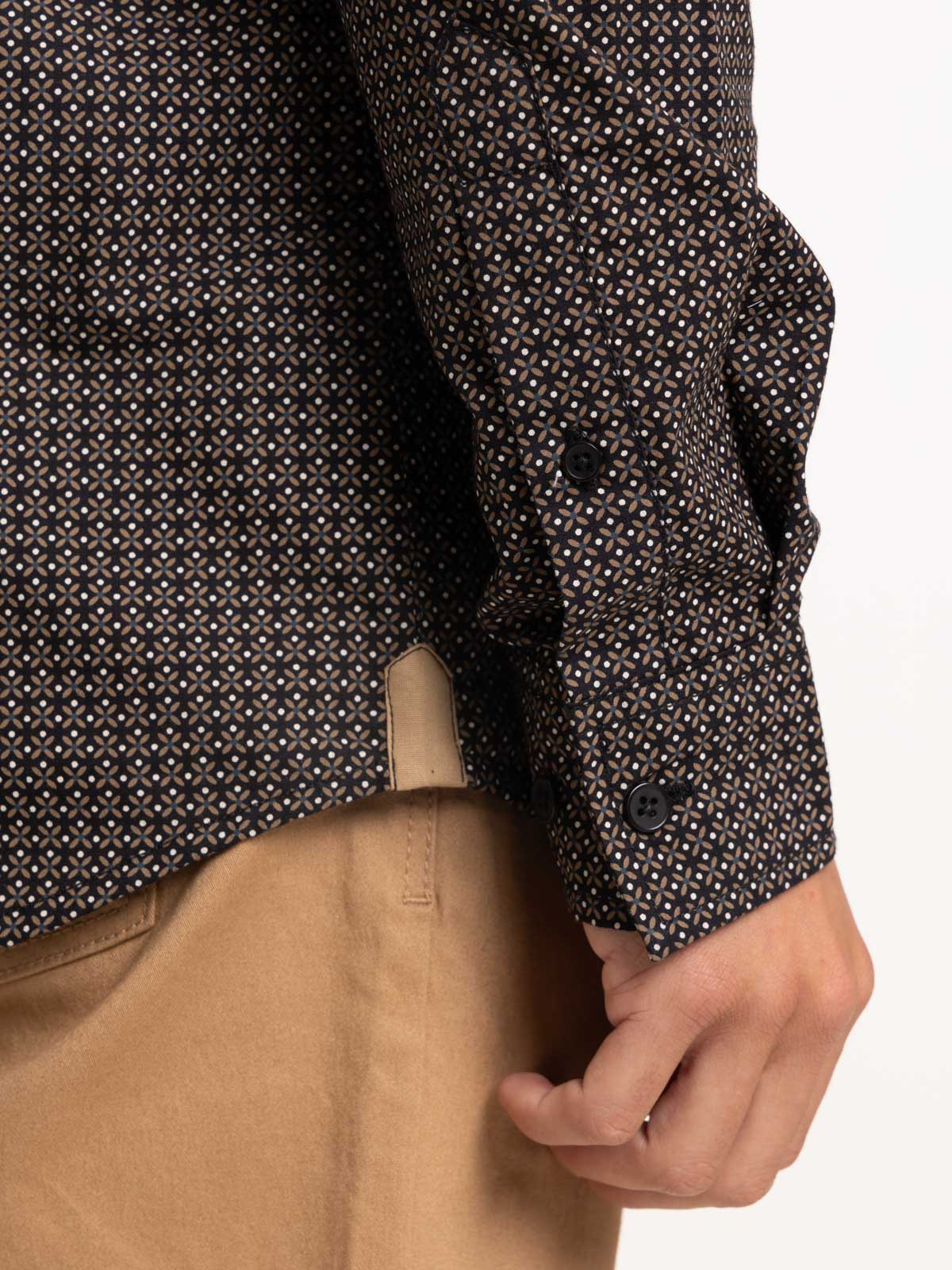 Chemise imprimée graphique noire homme