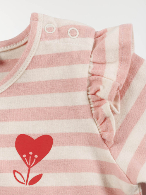 T-shirt fleur forme coeur...