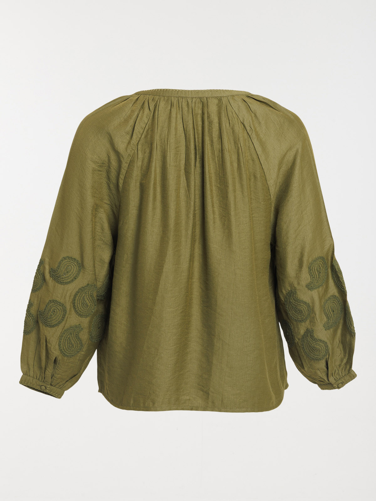 Blouse brodée grande taille femme