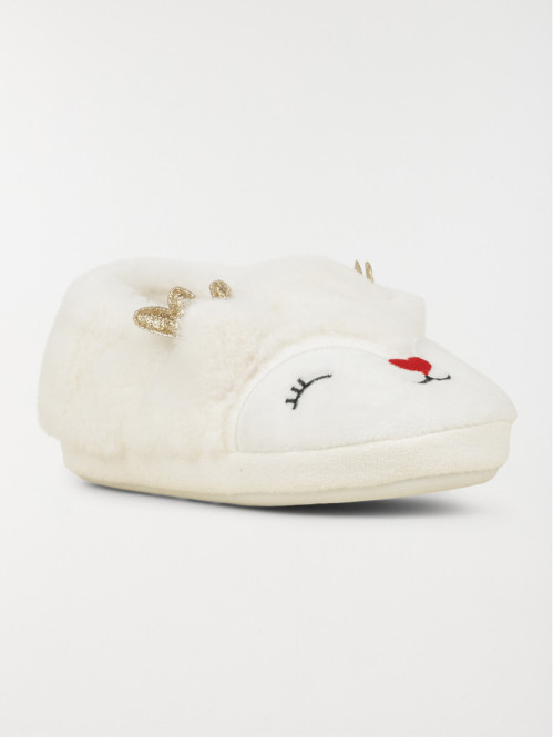 Chaussons blancs cerfs 3D...