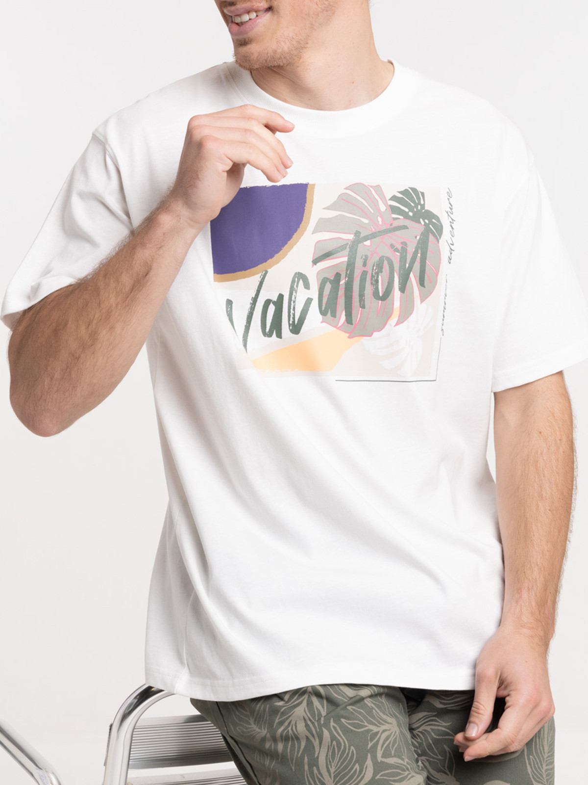 T-shirt imprimé tropical homme