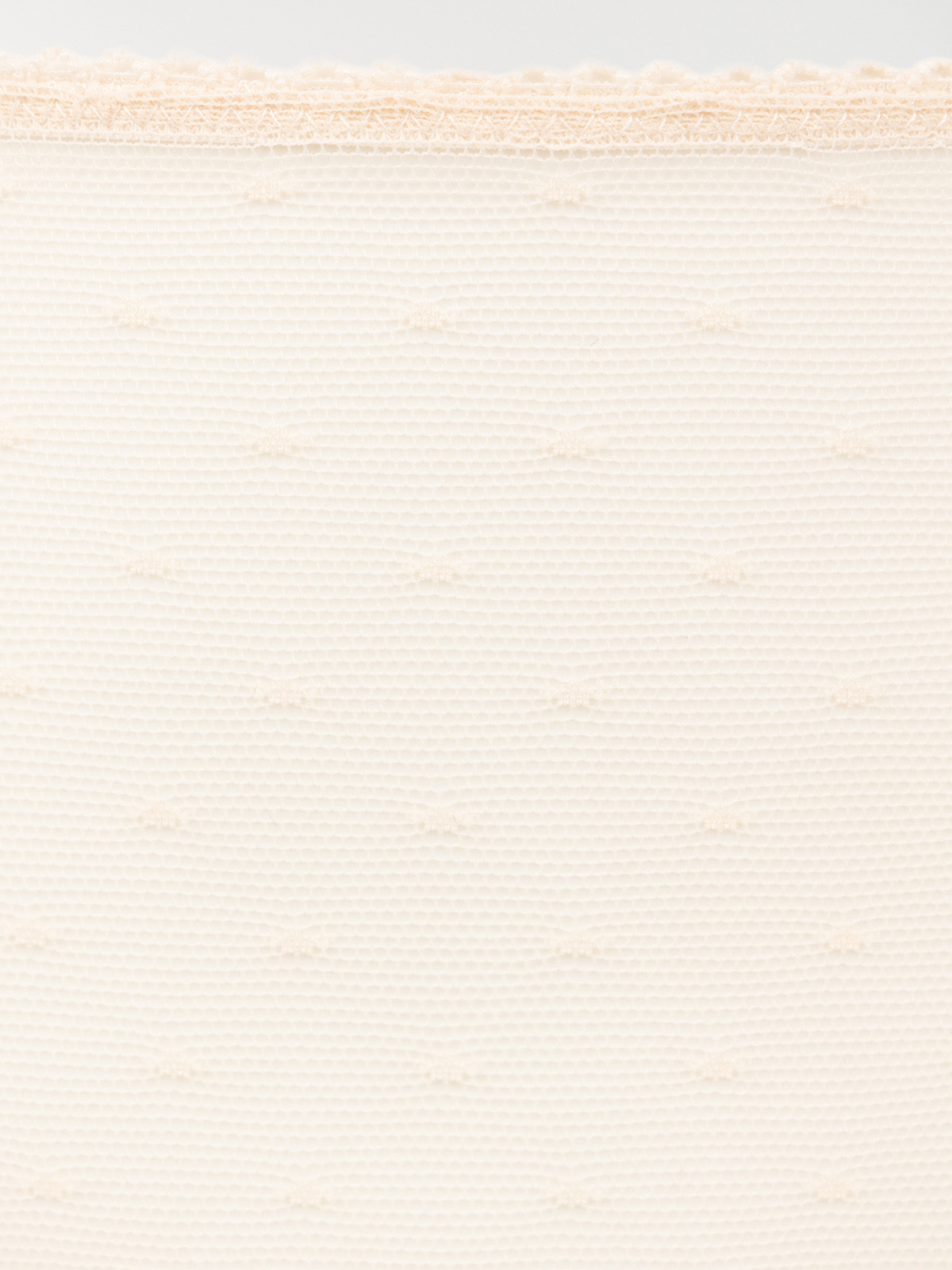 Shorty string femme dentelle