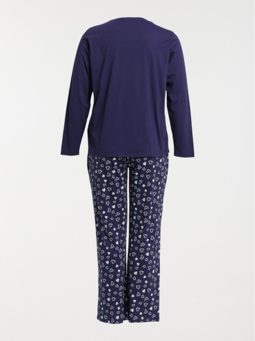 Pyjama love chats femme...