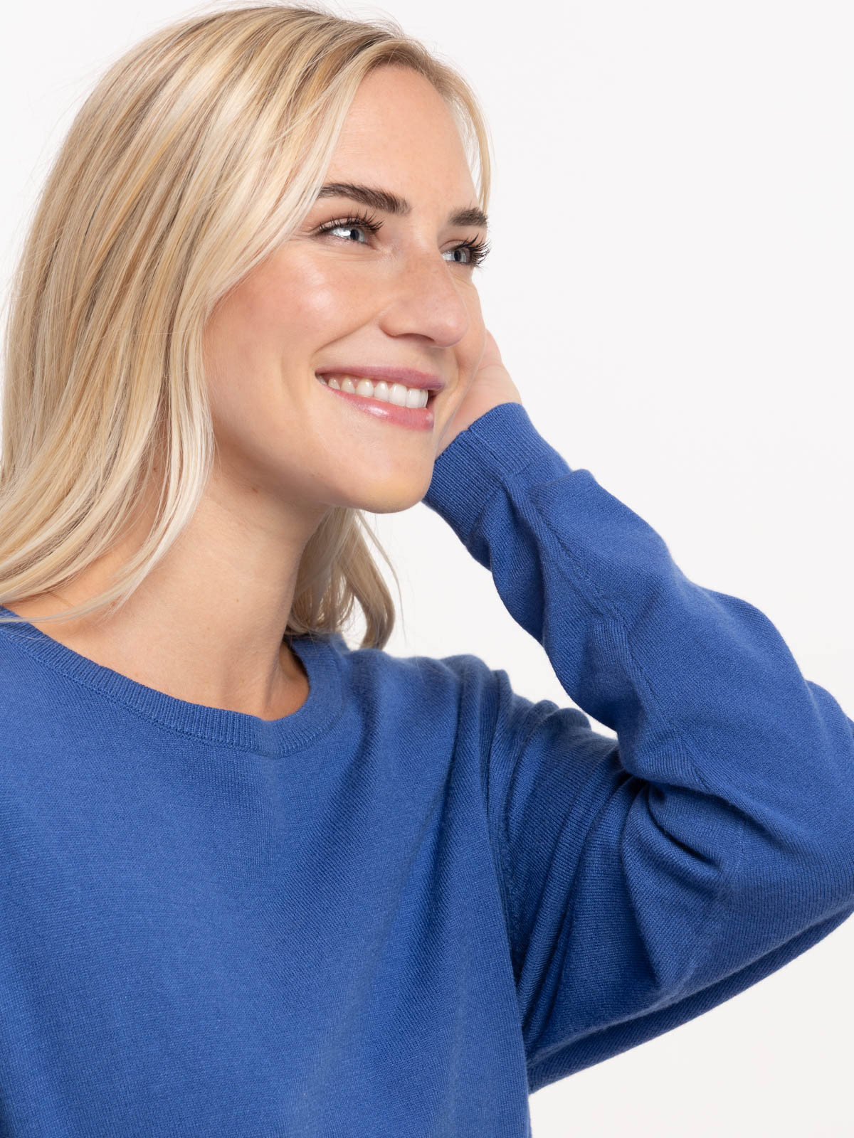 Pull fin col rond bleu cobalt femme Pull fin col rond bleu cobalt femme