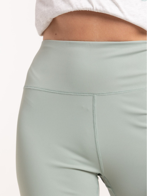 Cycliste de sport jade femme